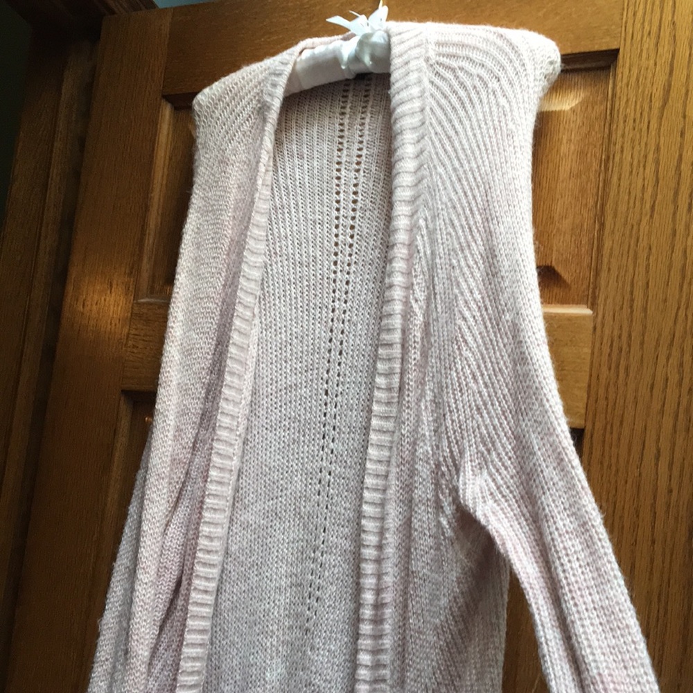 light pink knit cardigan (long)